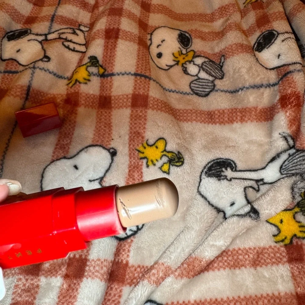 Fenty contour stick amber le packaging